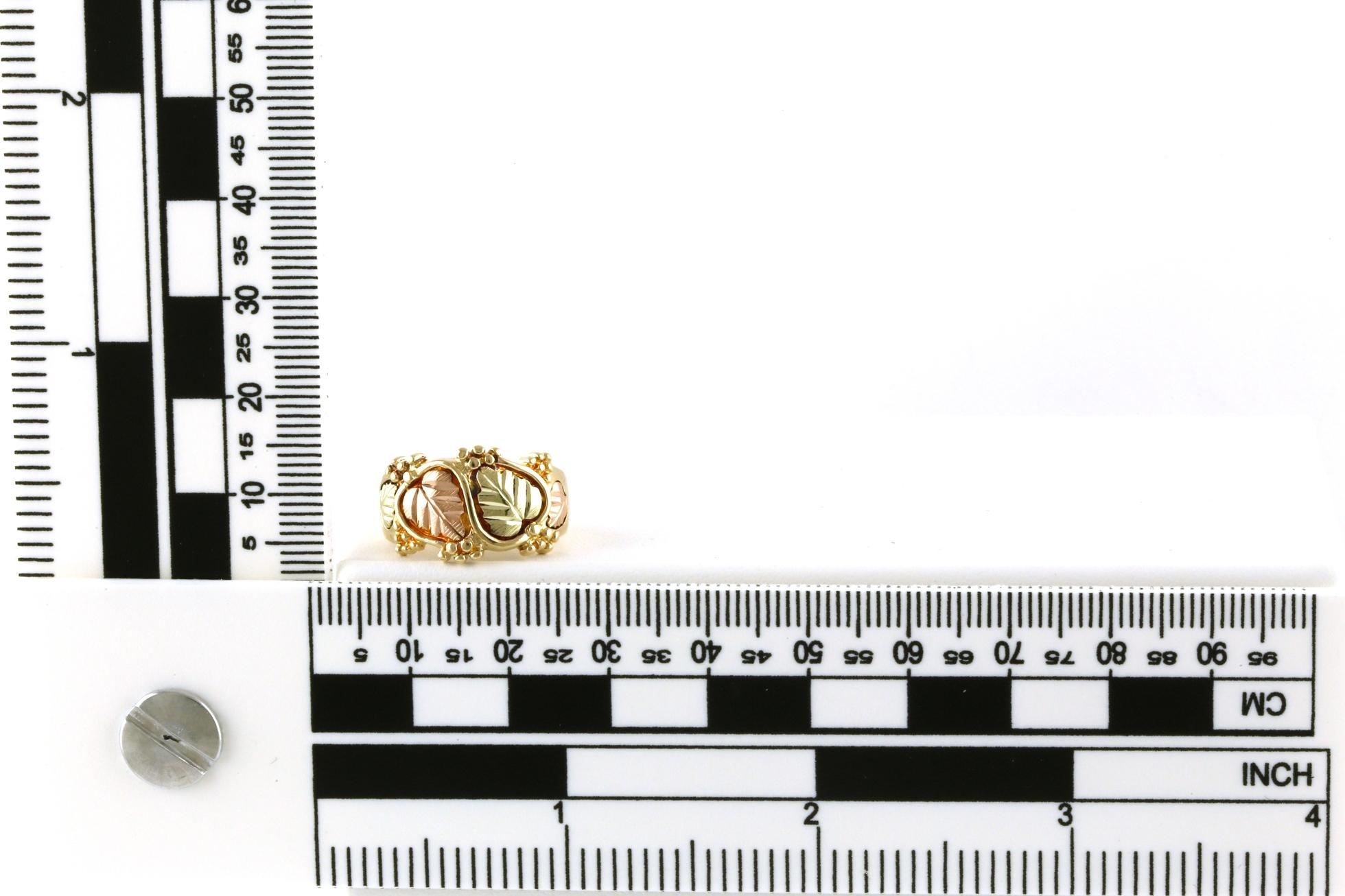 Estate Piece: Leaf Ring in Two Tone Gold Scale