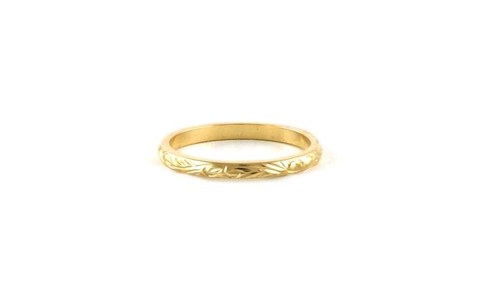 content/products/Hand Engraved Wedding Band in Yellow Gold 