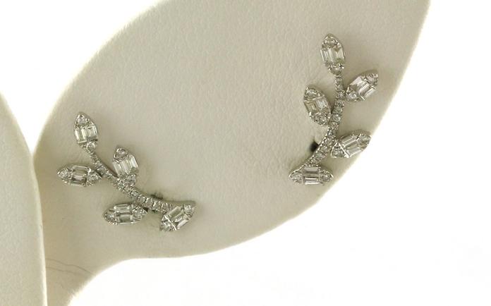 content/products/Leafy Vine Diamond Climber Earrings in White Gold (0.50cts TWT)