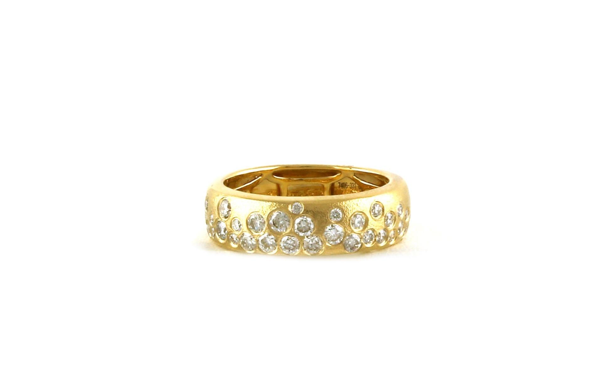 Constellation Cluster Flush-set Diamond Ring in Yellow Gold (0.90cts TWT)