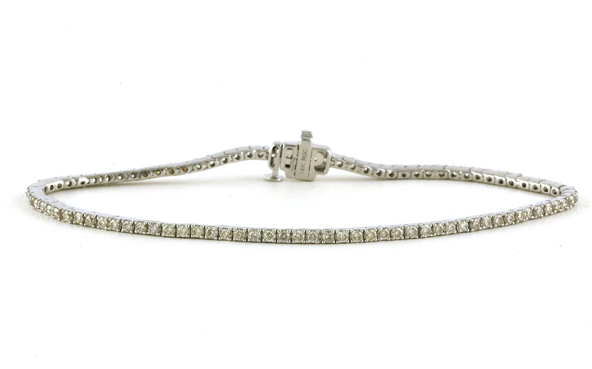 4-Prong Diamond Tennis Bracelet in White Gold (2.00cts TWT)