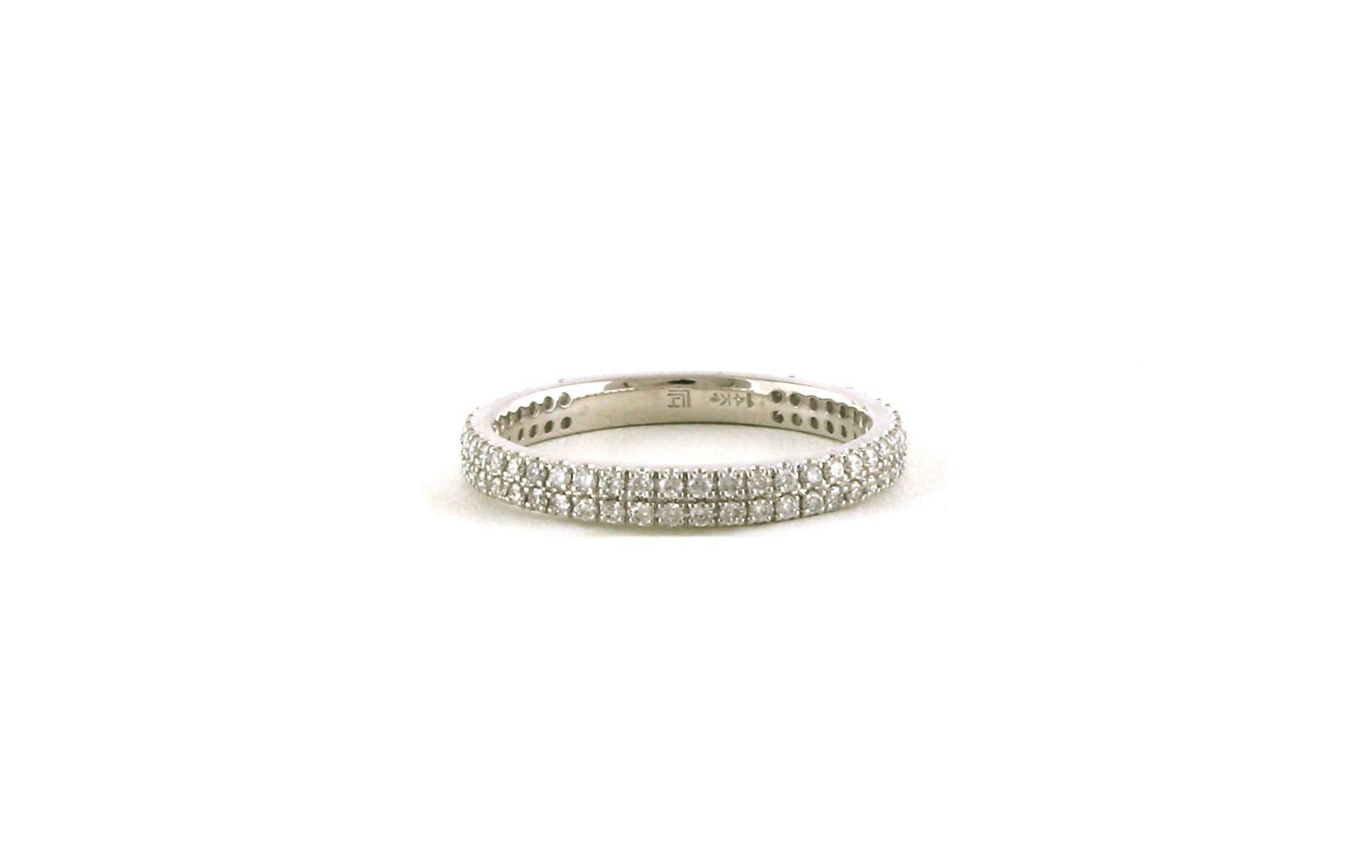 2-Row Graduated Pave Diamond Wedding Band in White Gold (0.60cts TWT)