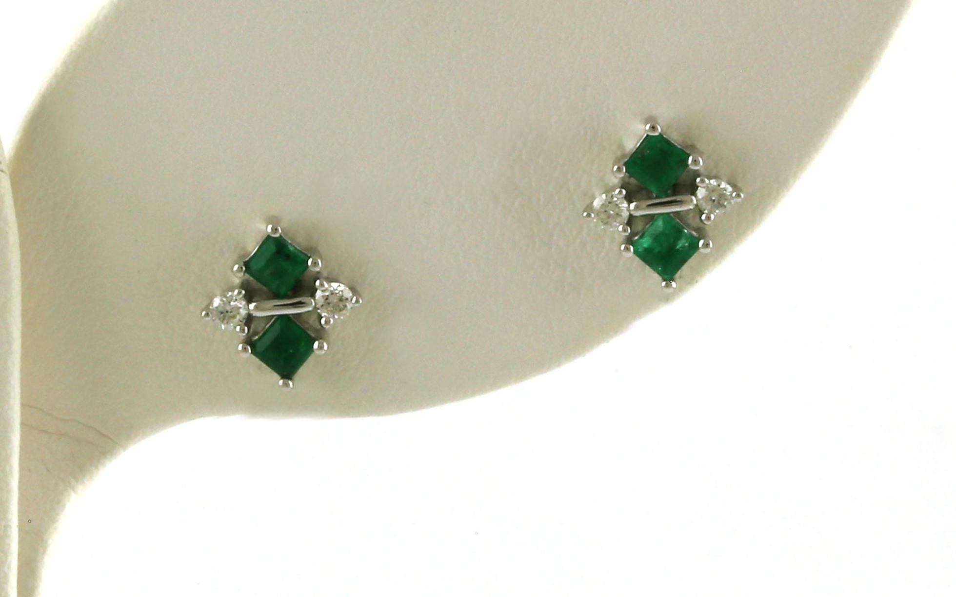 4-Stone Emerald and Diamond Cluster Earrings in White Gold (0.42cts TWT)