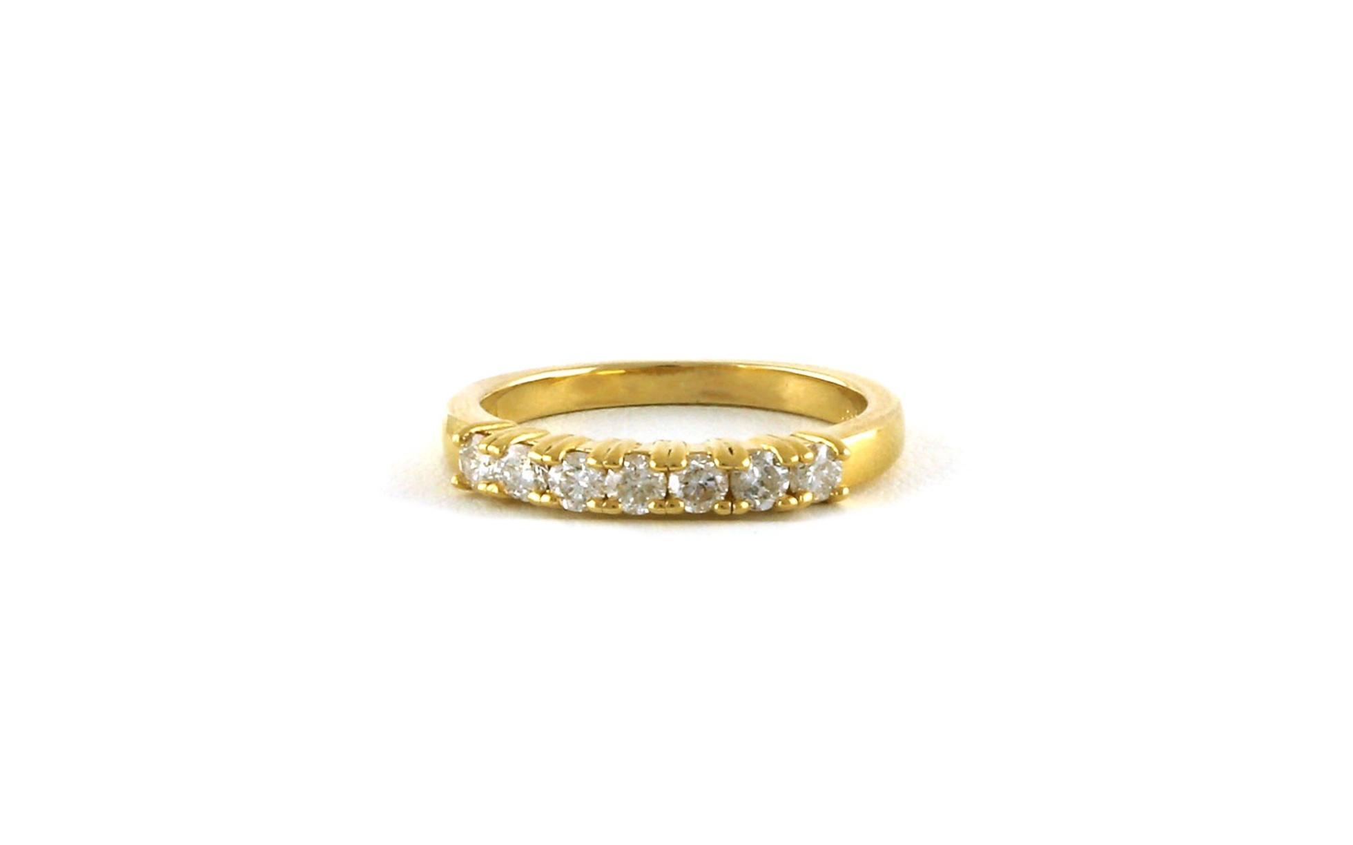 7-Stone Prong-set Diamond Wedding Band in Yellow Gold (0.50cts TWT)