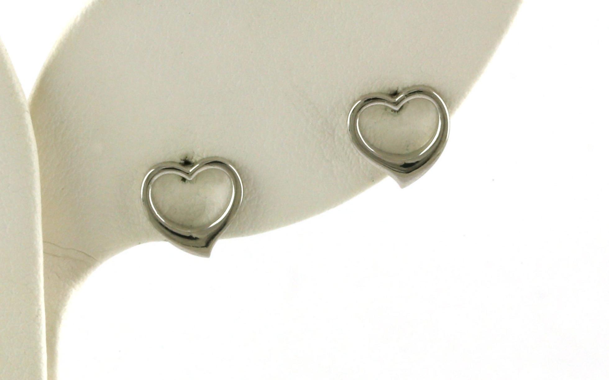 Heart Outline Stud Earrings in White Gold