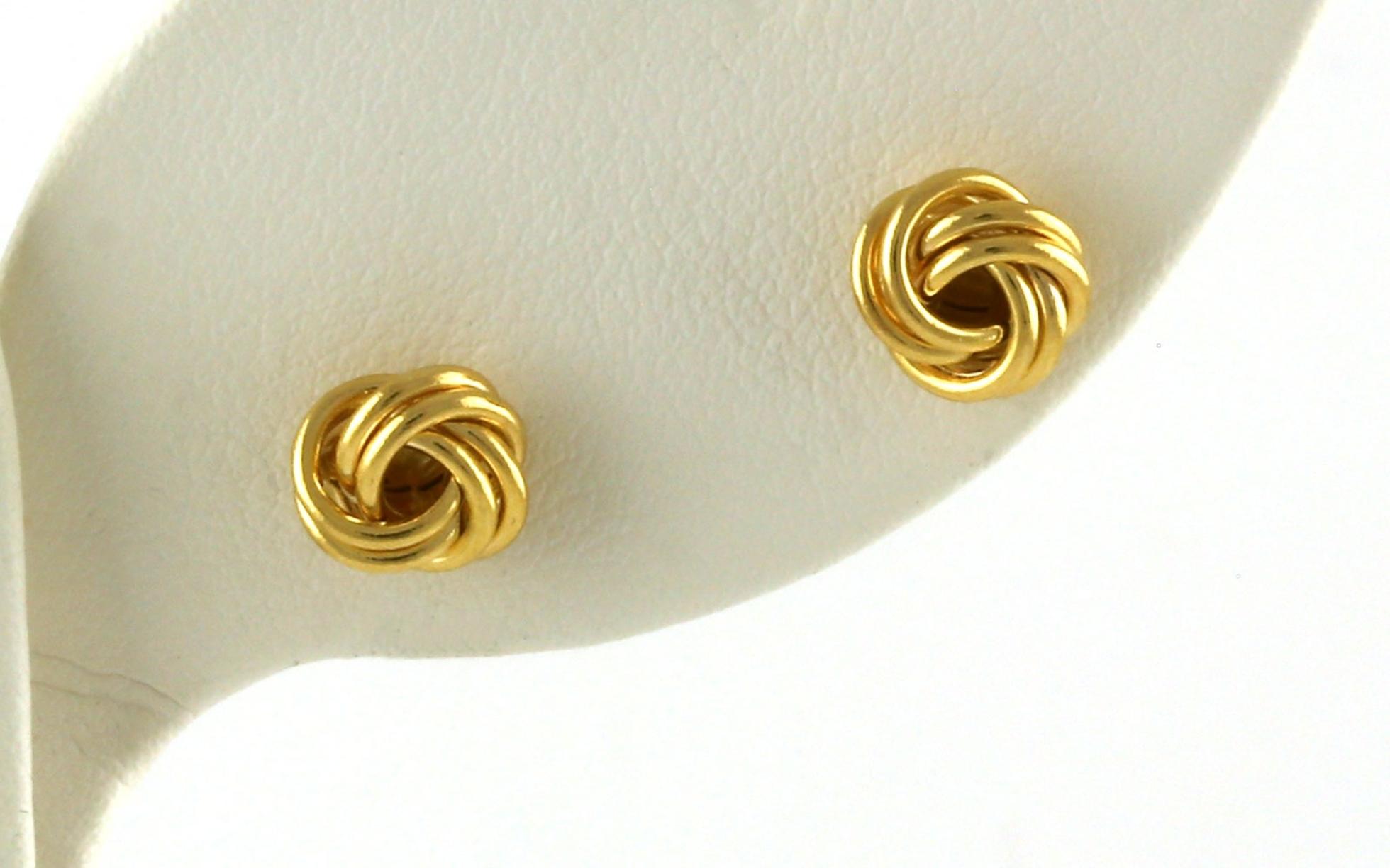 7.5mm Small Rosetta Knot Stud Earrings in Yellow Gold
