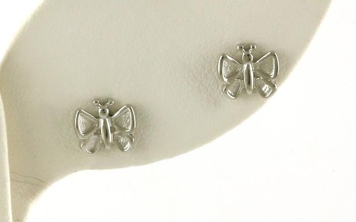 content/products/Butterfly Stud Earrings in Sterling Silver