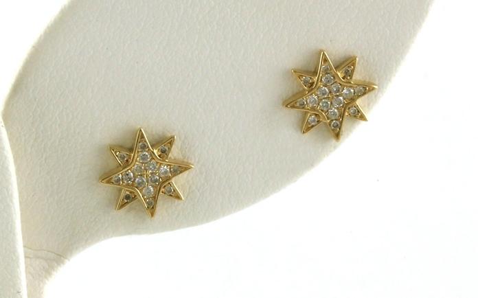 content/products/Pave Diamond Star Stud Earrings in Yellow Gold (0.15cts TWT)