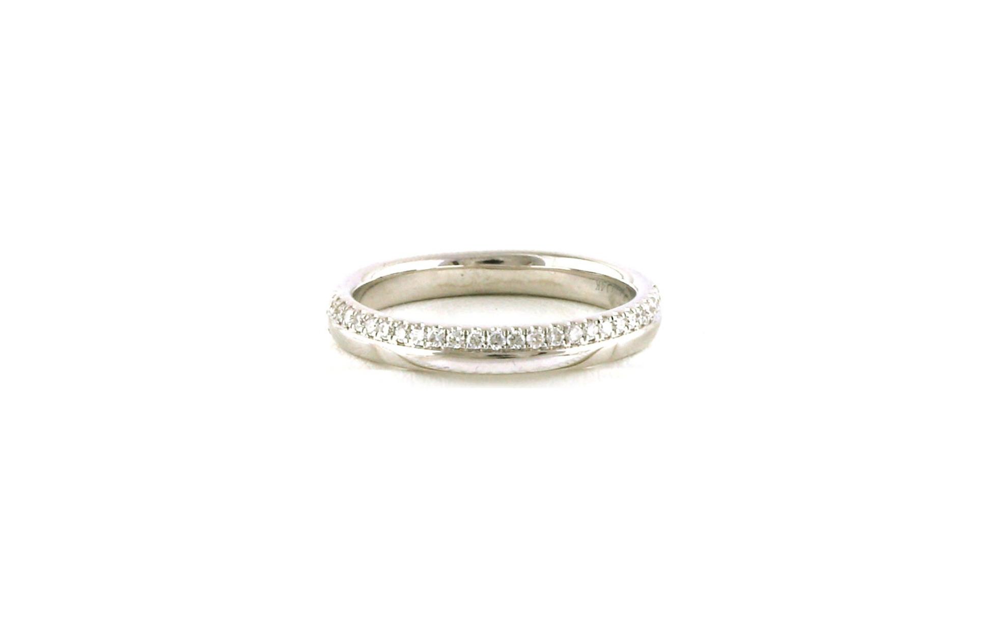 Pave Diamond and Polished Wedding Band in White Gold (0.16cts TWT)