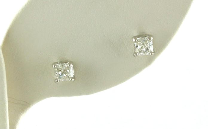 content/products/Radiant-cut Diamond Stud Earrings in White Gold (0.66cts TWT)