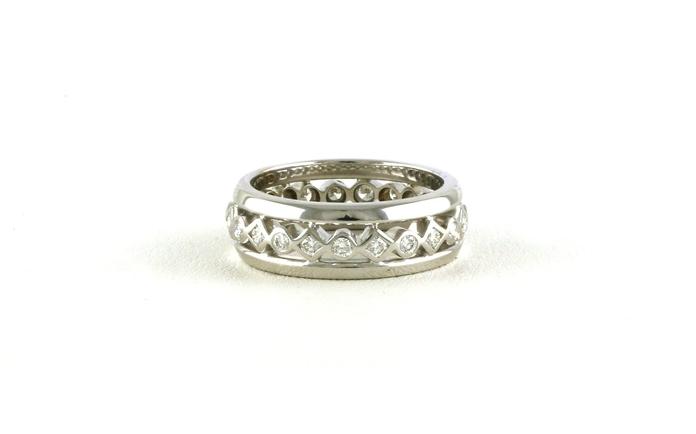 content/products/Estate Piece: Wide 3-Row Geometric Round and Kite Diamond Eternity Band in White Gold (0.50cts TWT)