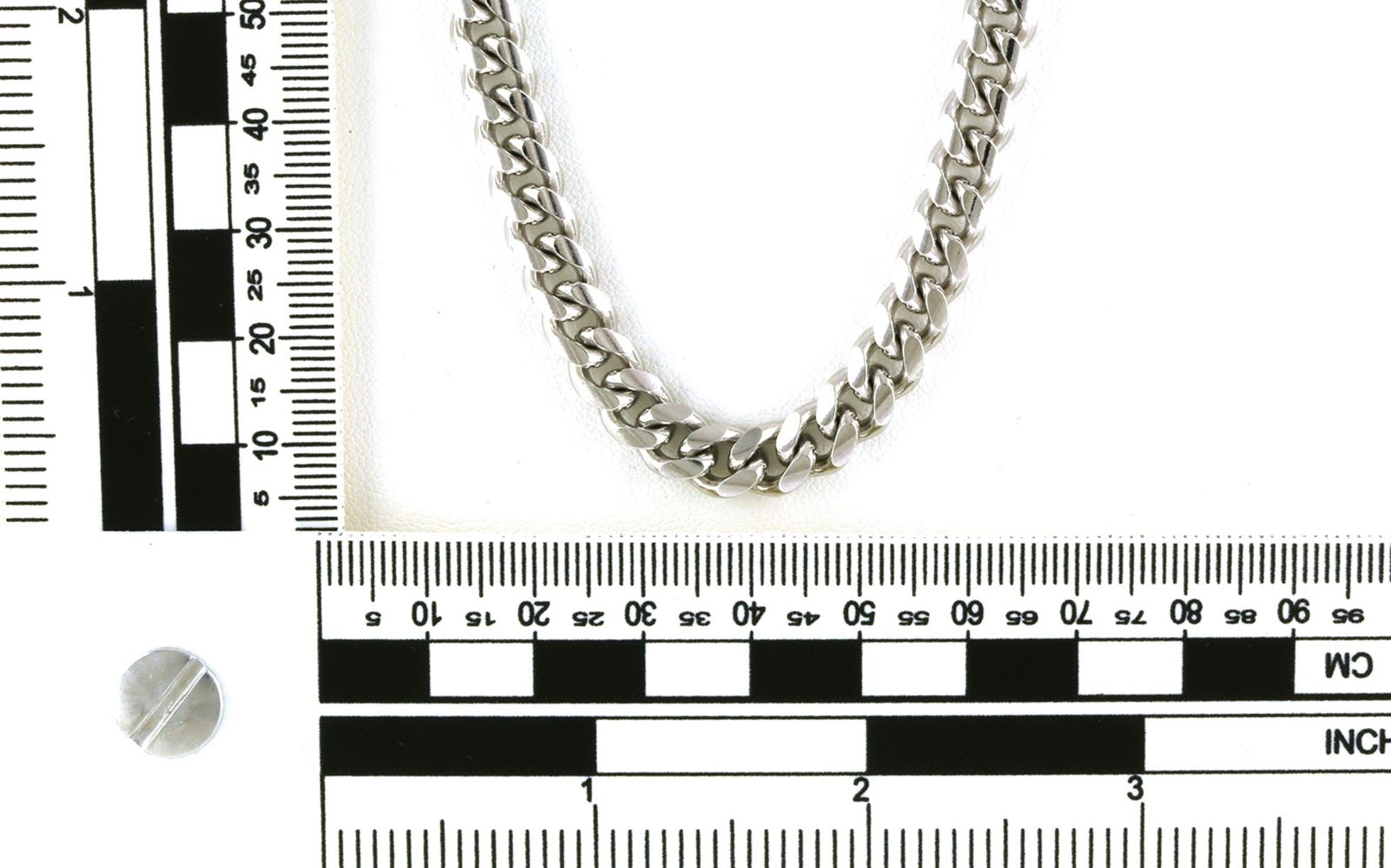 Cuban Link Chain in Sterling Silver (7 mm) scale