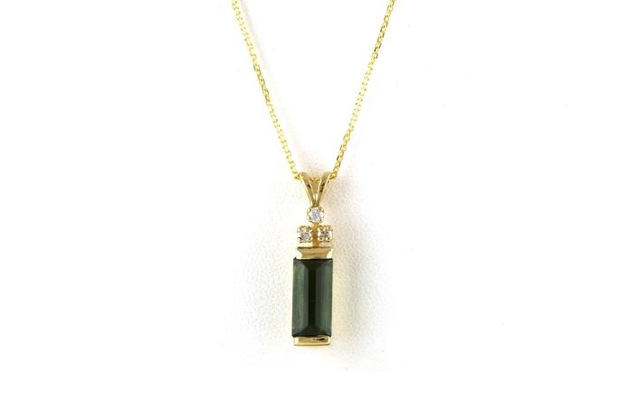 content/products/Estate Piece: Cluster Diamond and Tourmaline Bar-set Necklace in Yellow Gold (2.06cts TWT)