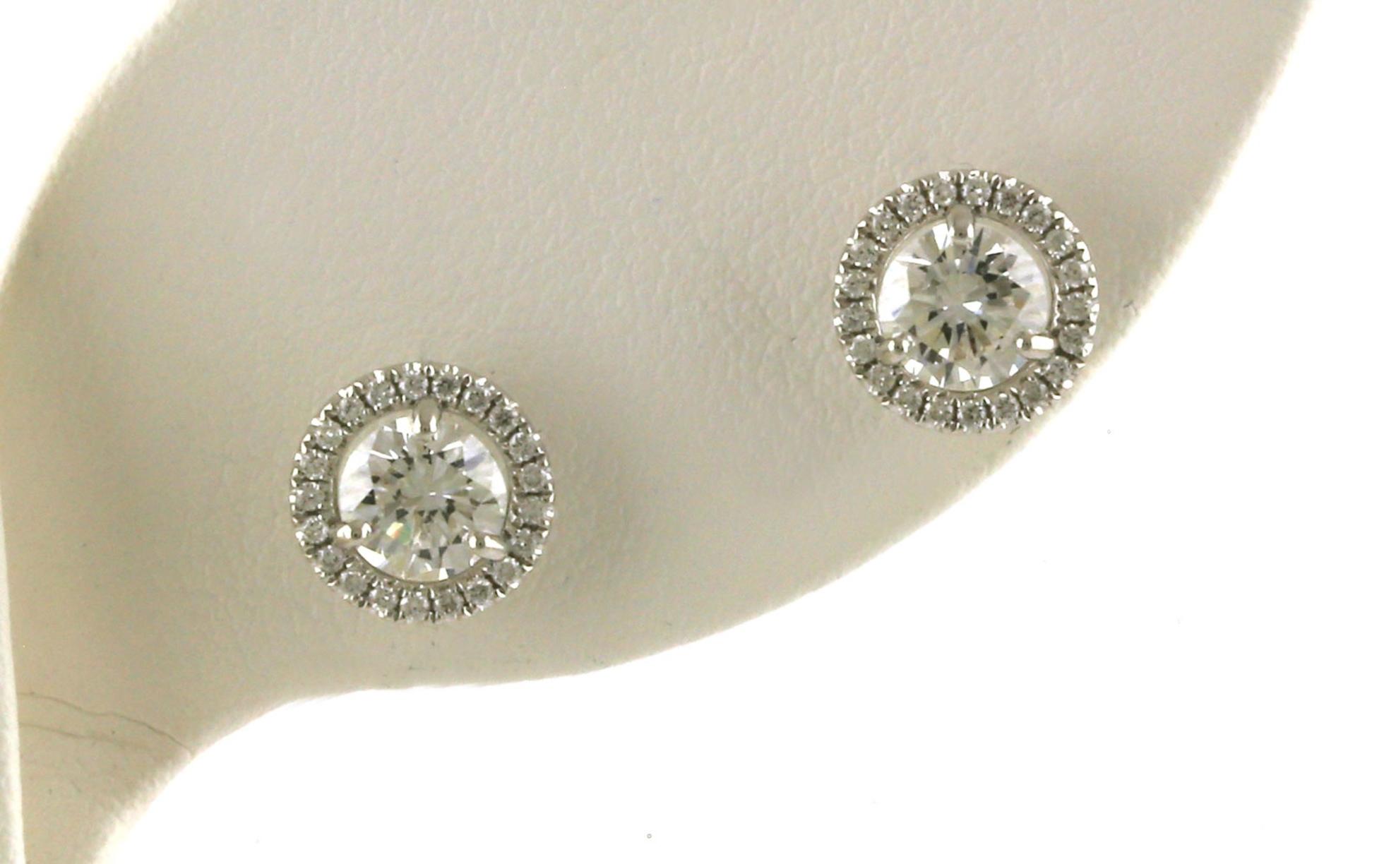 Round Diamond Halo Stud Earrings in White Gold (1.11cts TWT)