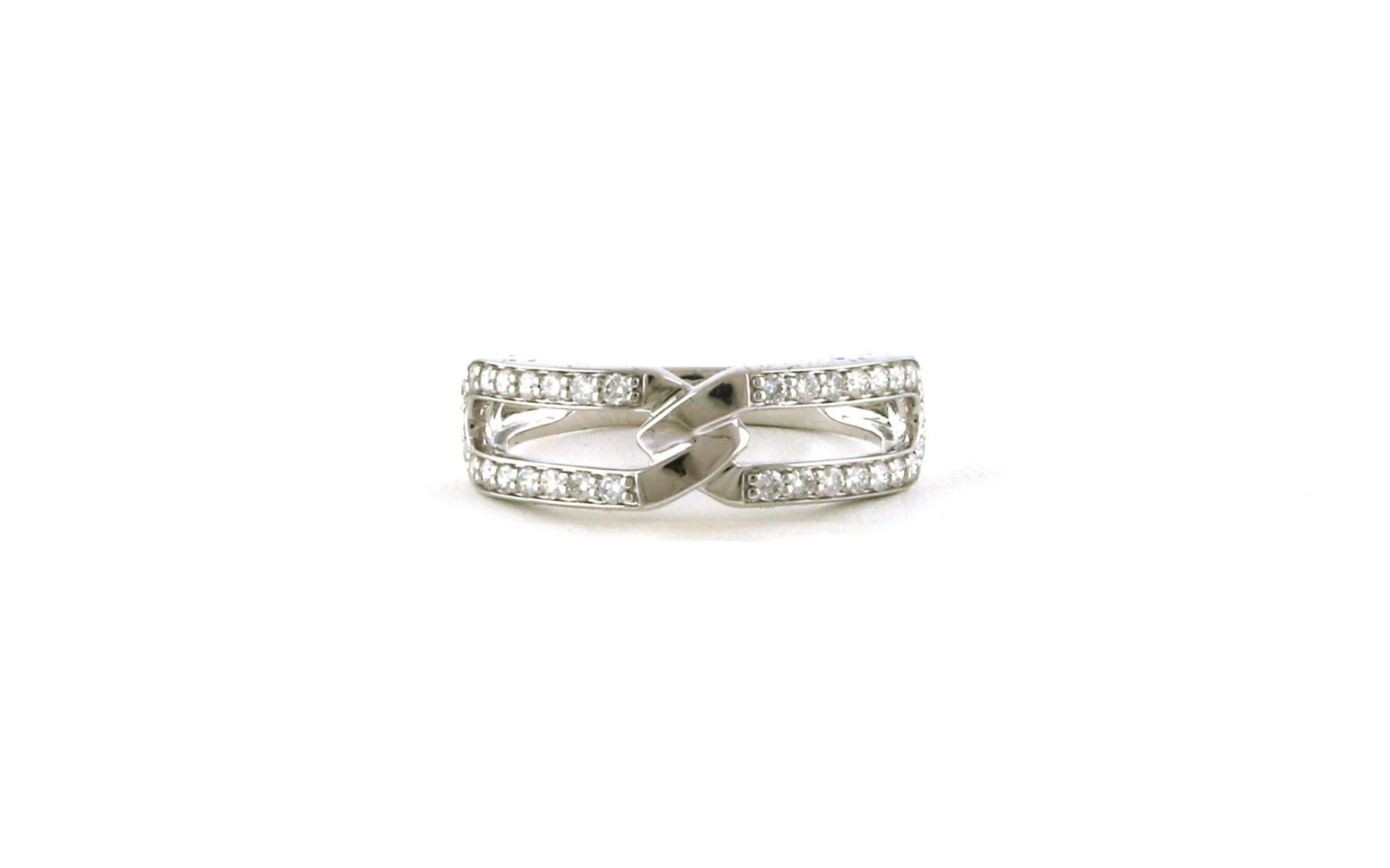Chain link Pave Diamond Ring in White Gold (0.41cts TWT)