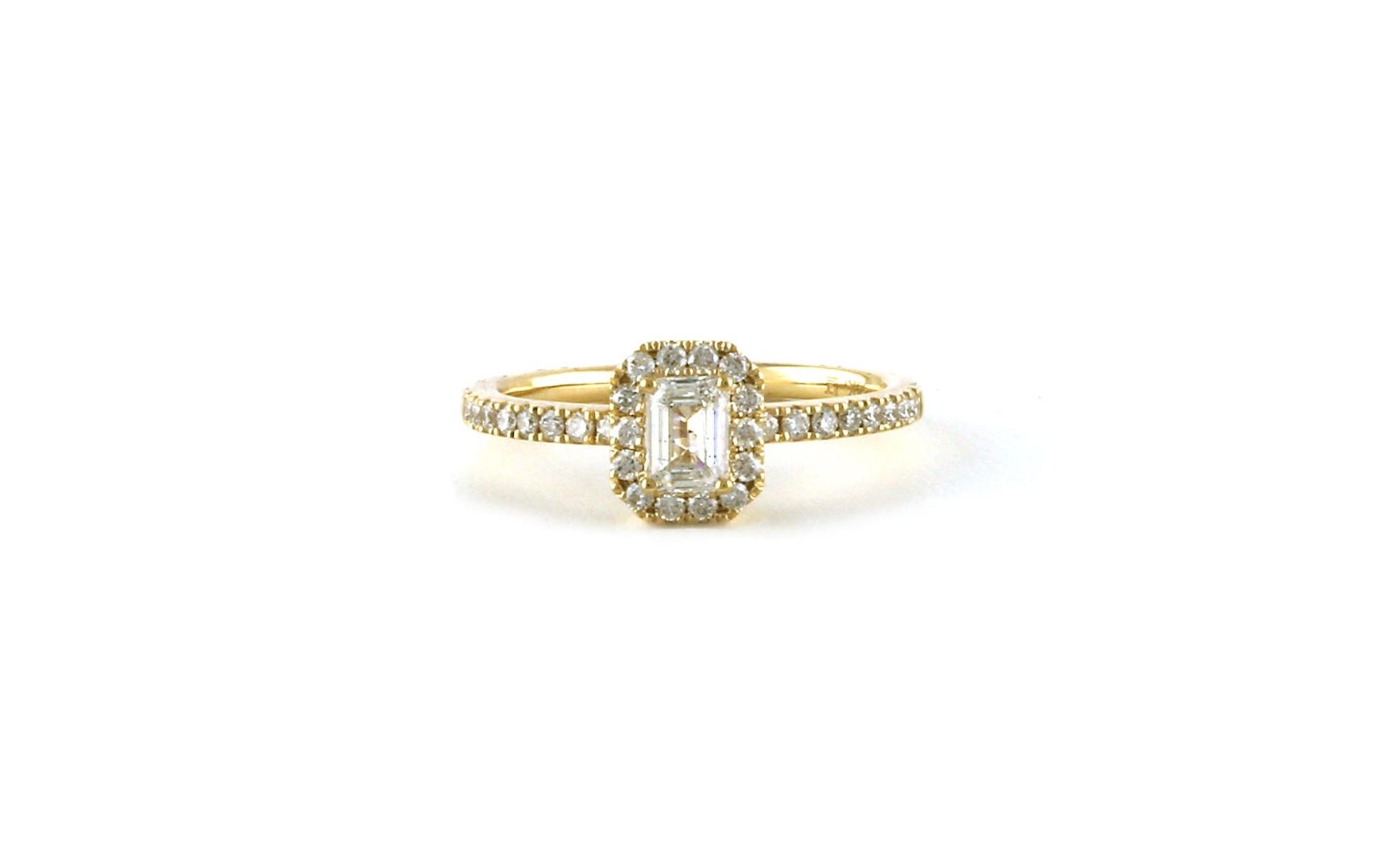Halo-style Emerald-cut Diamond Engagement Ring in Yellow Gold (0.79cts TWT)