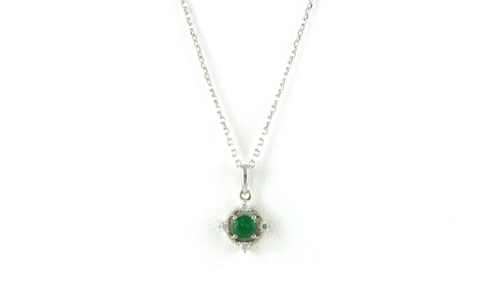 Vintage-style 5-Stone Emerald and Diamond Necklace in White Gold (0.24cts TWT)