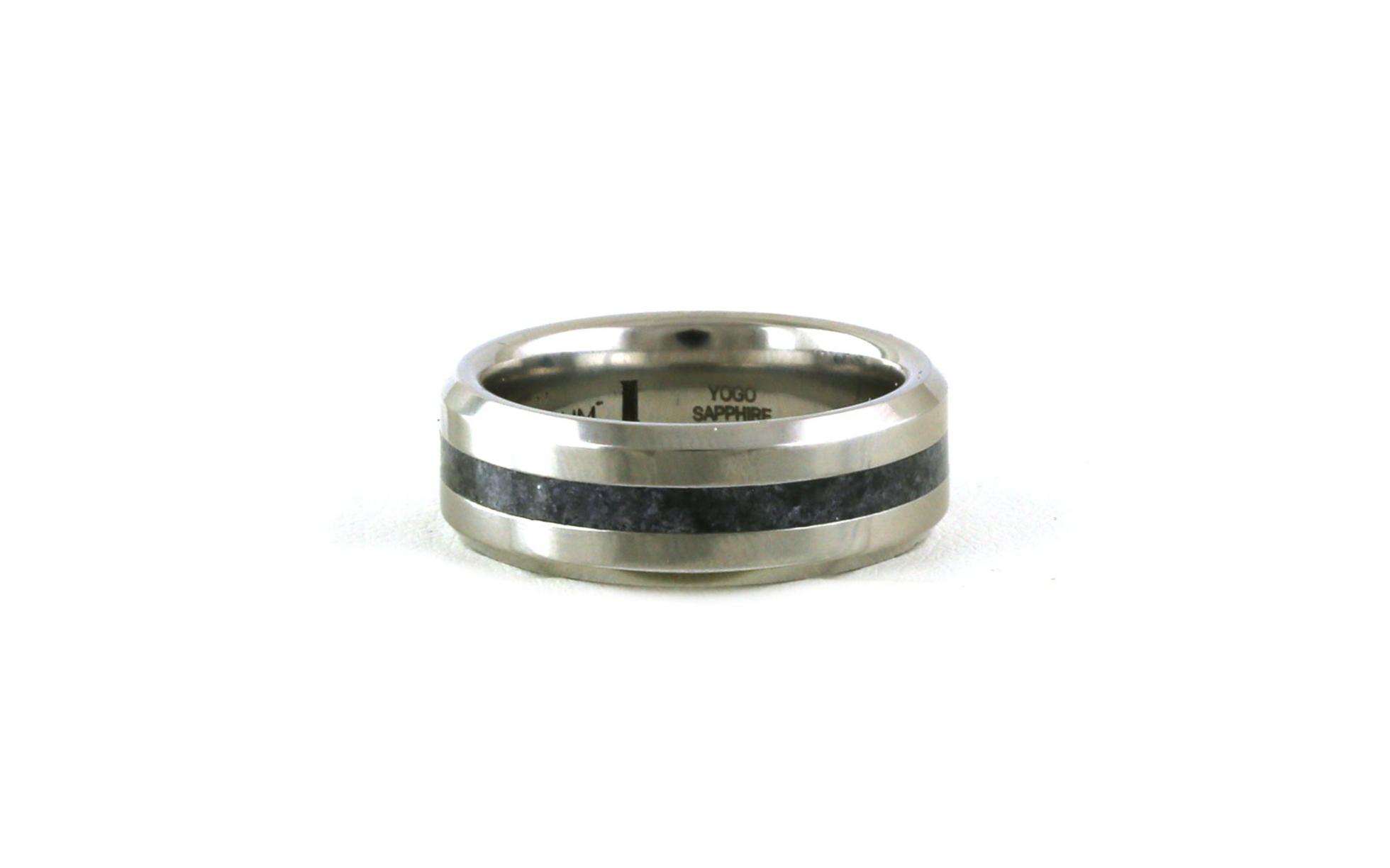 Inlayed Crushed Montana Yogo Sapphire Groove Edge Men's Wedding Band in Serinium 