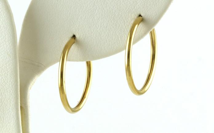 content/products/Hollow Endless Hoop Earrings in Yellow Gold (1.5x20mm)