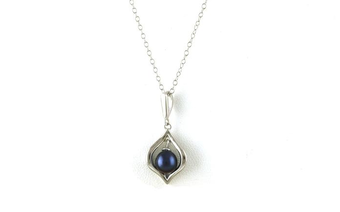 content/products/Tear Drop Dyed Black Pearl Necklace in Sterling Silver