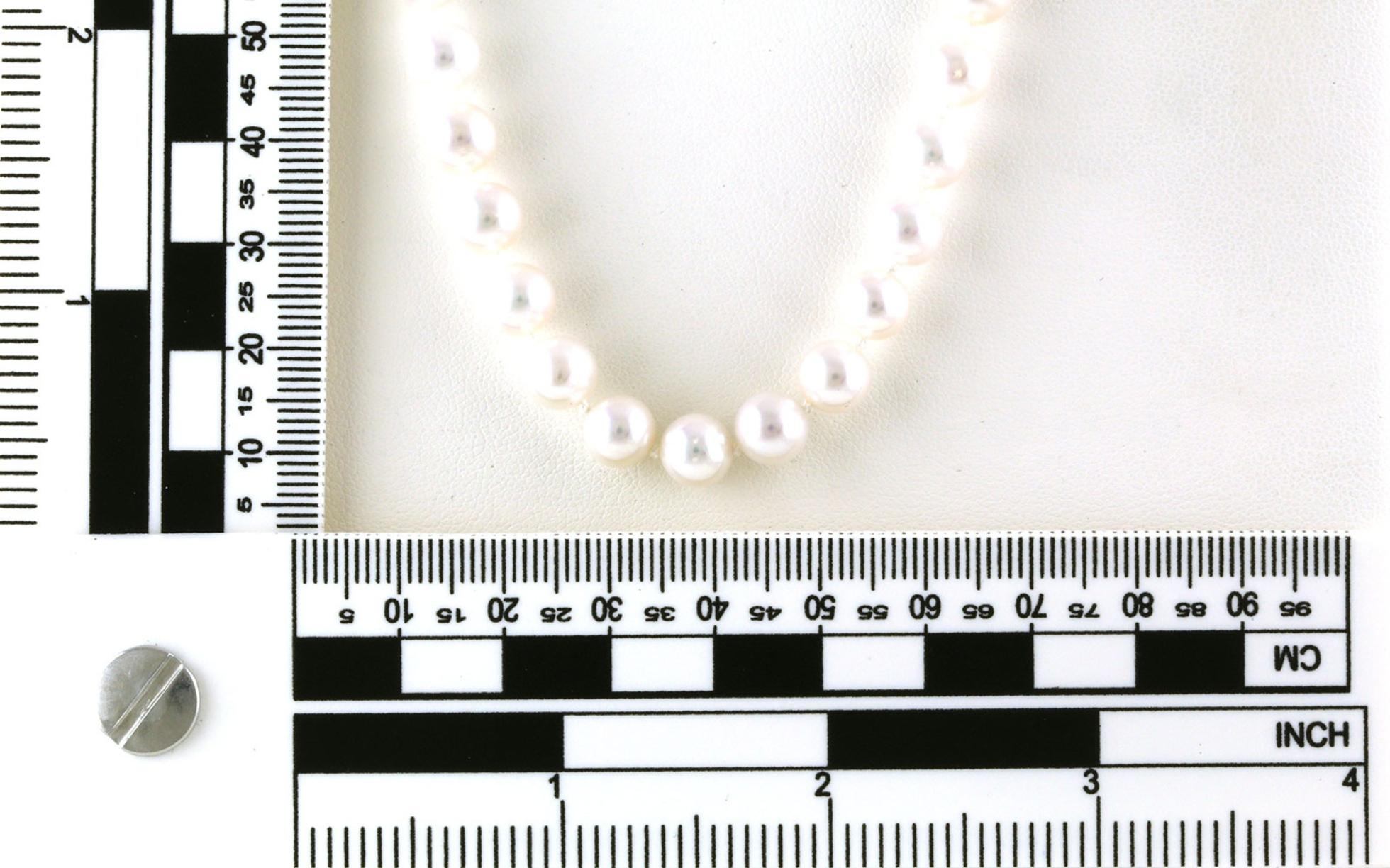 Fresh Water Pearl Necklace with  White Gold Clasp (7 - 7.5 mm) scale