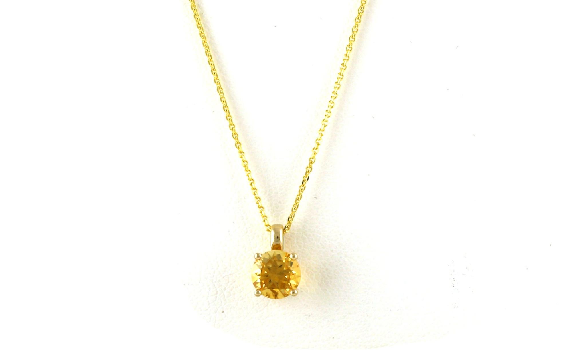 Solitaire-style Citrine Necklace in Yellow Gold (0.76cts TWT)