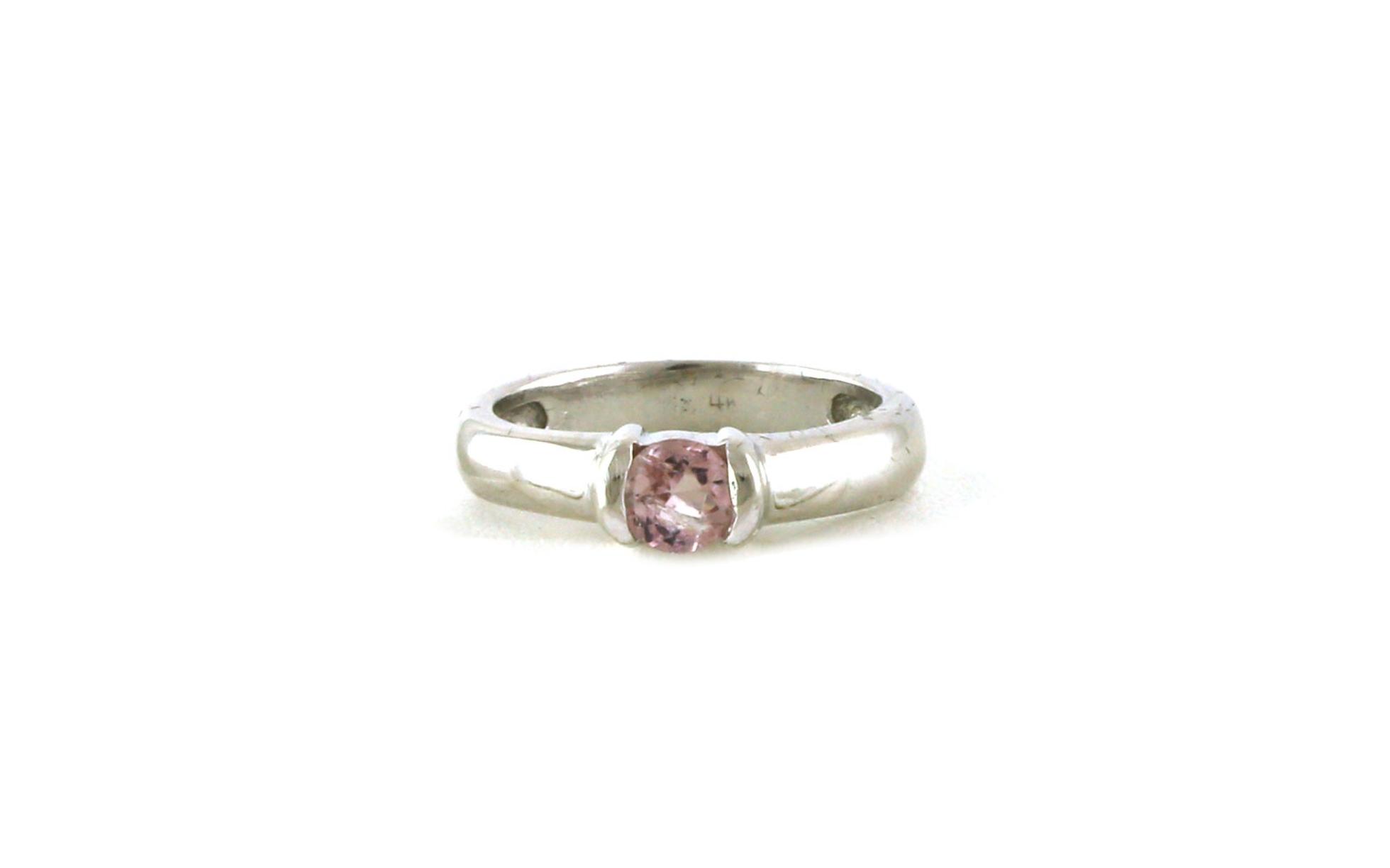 Split Bezel Solitaire-style Pink Montana Sapphire Ring in White Gold (0.34cts)