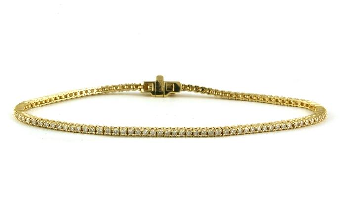 content/products/Diamond Tennis Bracelet with 4-Prong Mounting in Yellow Gold (1.32cts TWT)