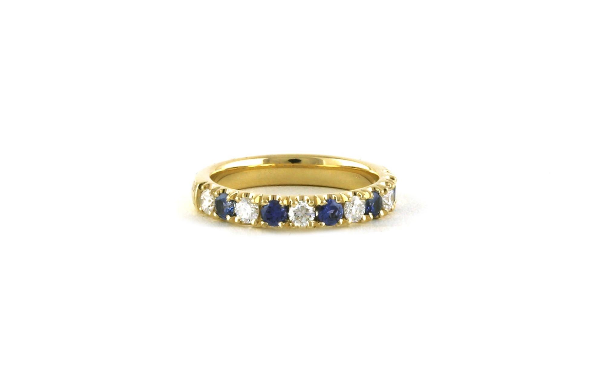 11-Stone Alternating Prong-set Montana Yogo Sapphire and Diamond Band in Yellow Gold (0.96cts TWT)