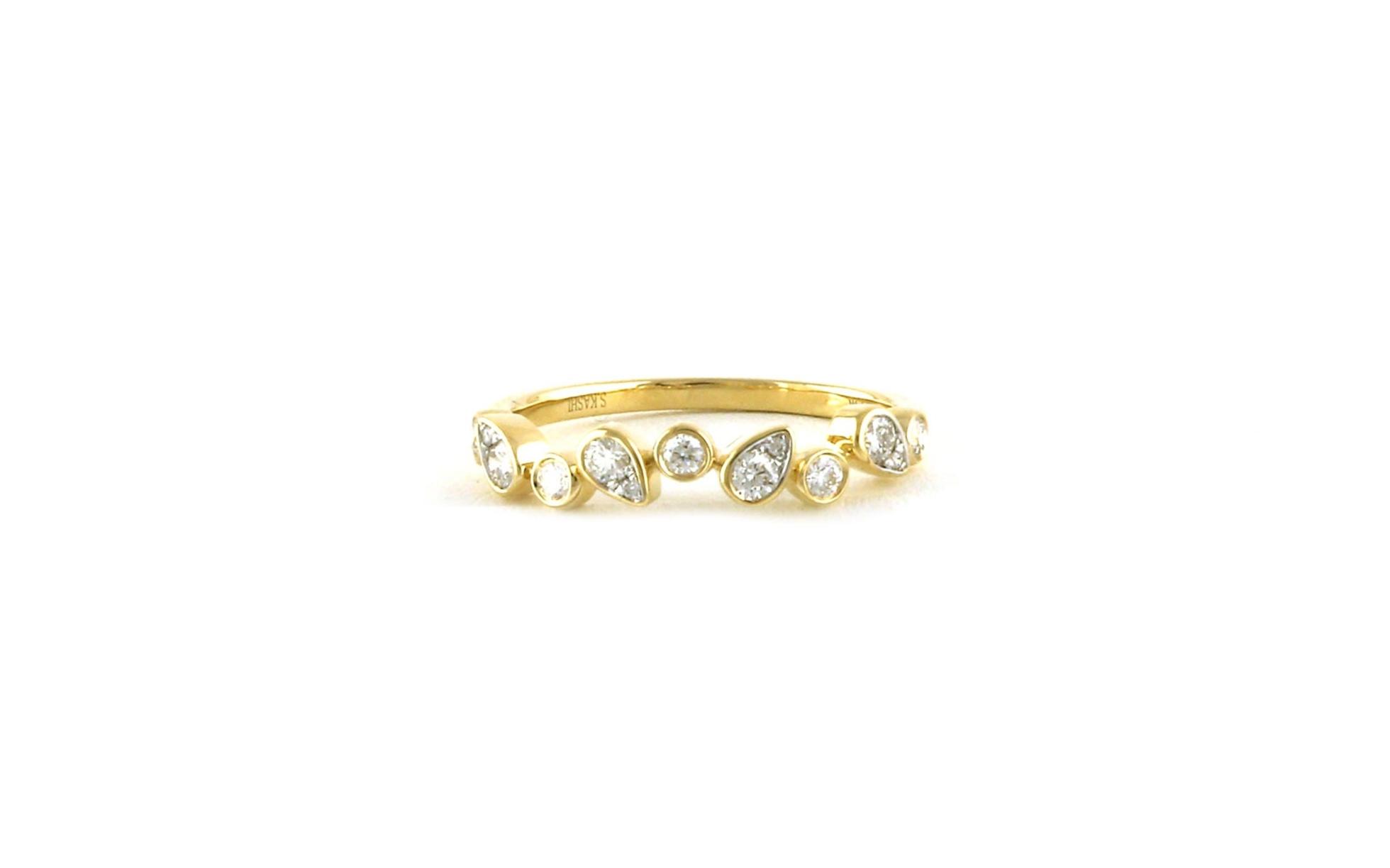 Alternating Shape Diamond Wedding Band in Yellow Gold (0.34cts TWT)