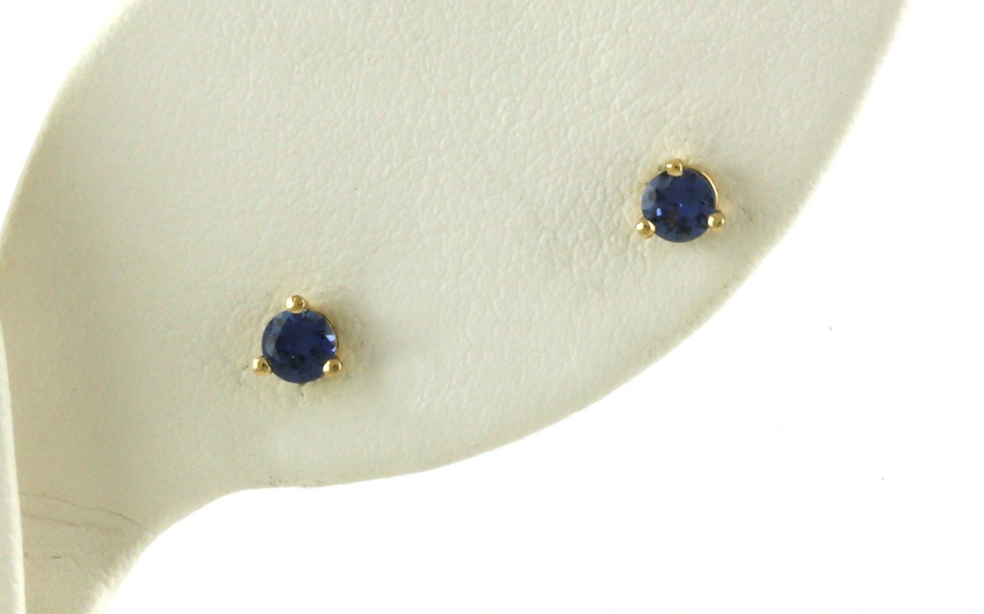 3-Prong Basket-set Montana Yogo Sapphire Stud Earrings in Yellow Gold (0.33cts TWT)