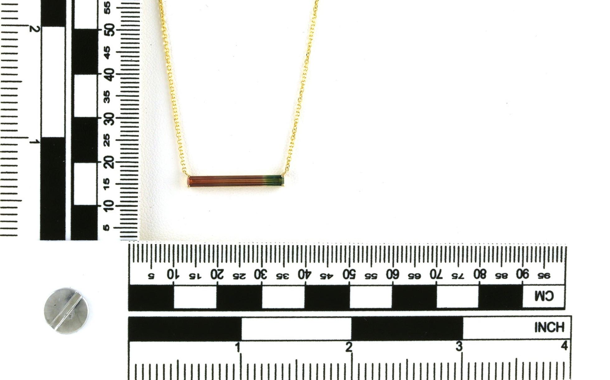 Baguette-cut Watermelon Tourmaline Bar Necklace in Yellow Gold (1.14cts) scale