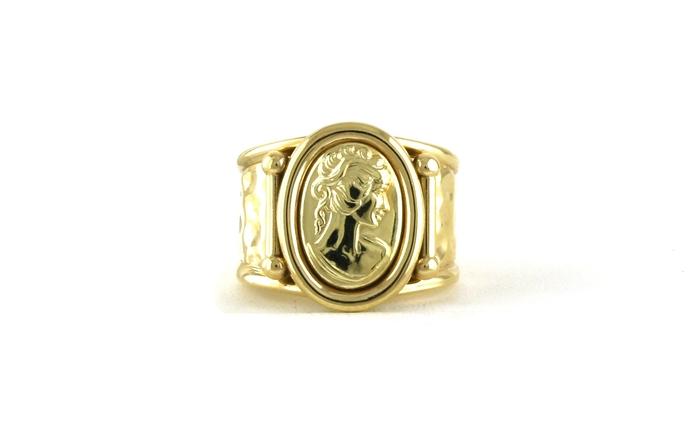 content/products/Estate Piece: Wide Intaglio Cameo Ring in Yellow Gold