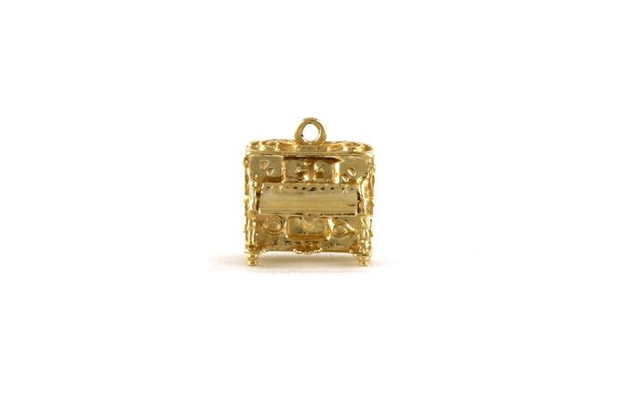 content/products/Estate Piece: Piano Charm with Movable Cover in Yellow Gold