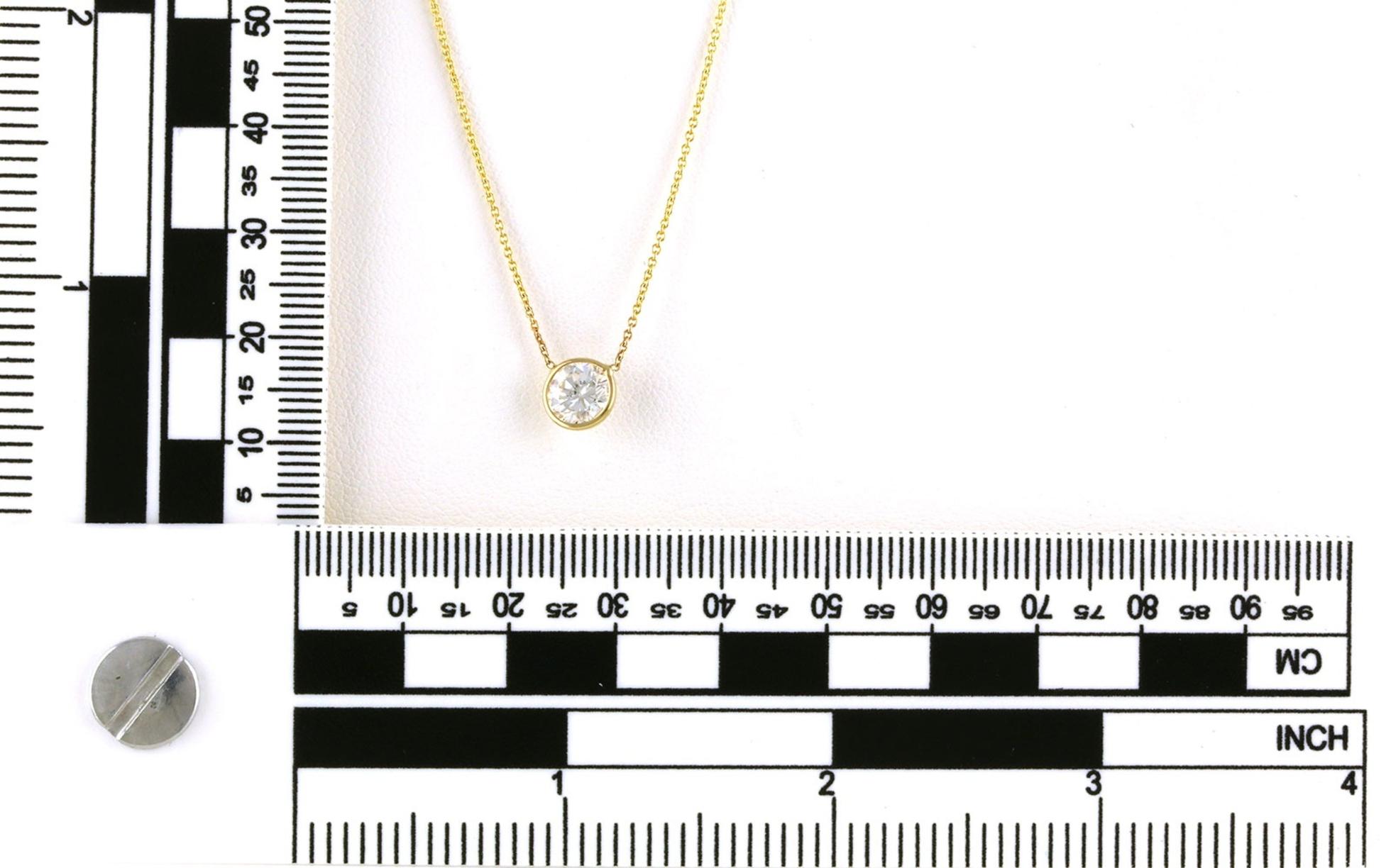 Bezel-set Split Chain Diamond Necklace in Yellow Gold - scale