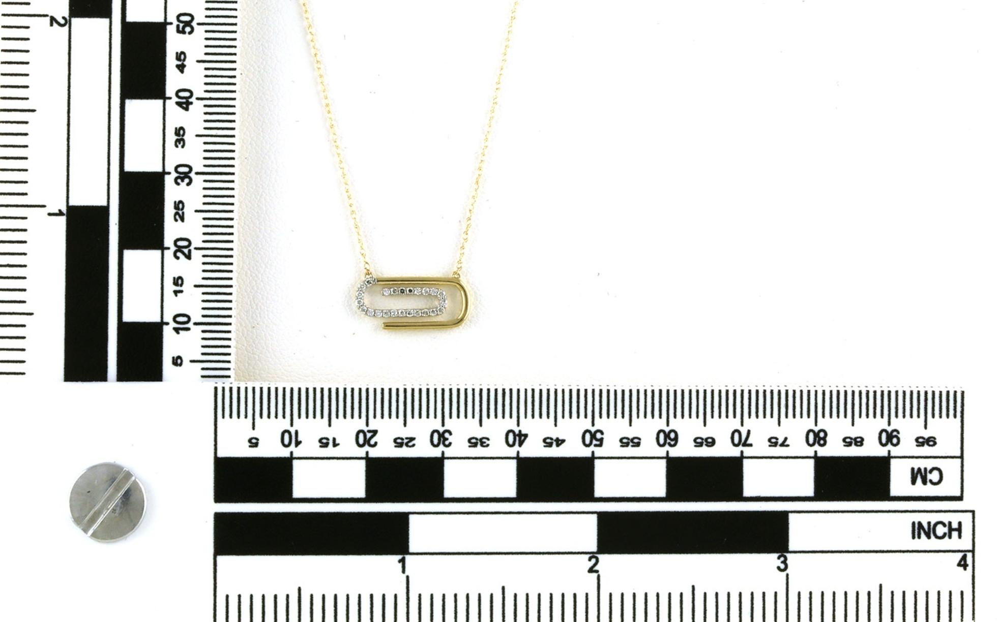 Split Chain Horizontal Pave Paperclip Diamond Necklace in Yellow Gold (0.1cts TWT) Scale