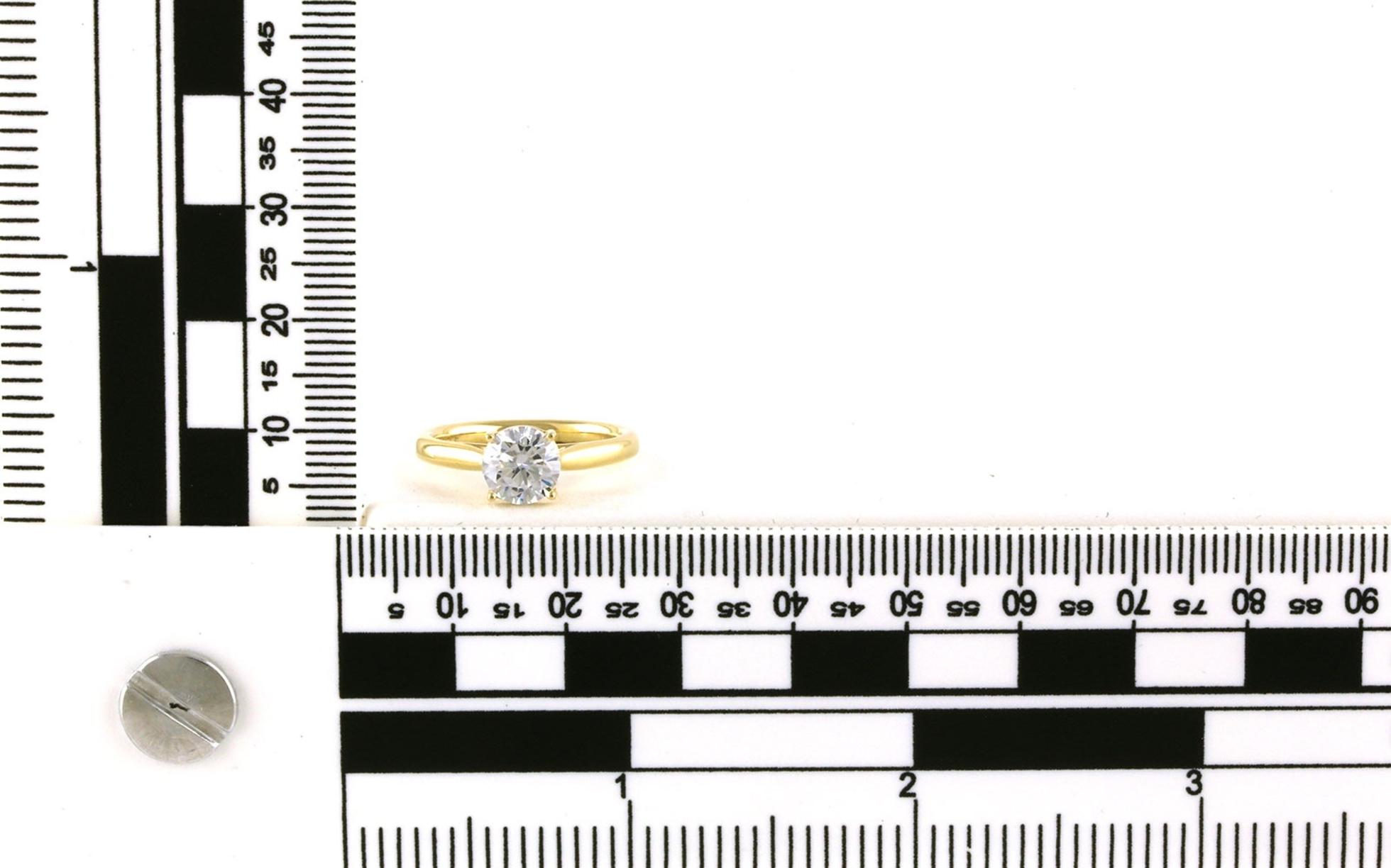 4-Prong Round Basket-Set Engagement Ring Mounting in Yellow Gold - Scale