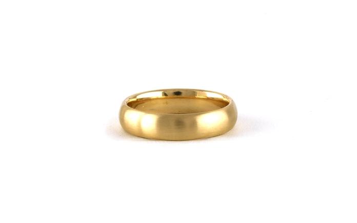 content/products/Estate Piece: Satin Finished Half Round Light Comfort Fit Men's Wedding Band in Yellow Gold