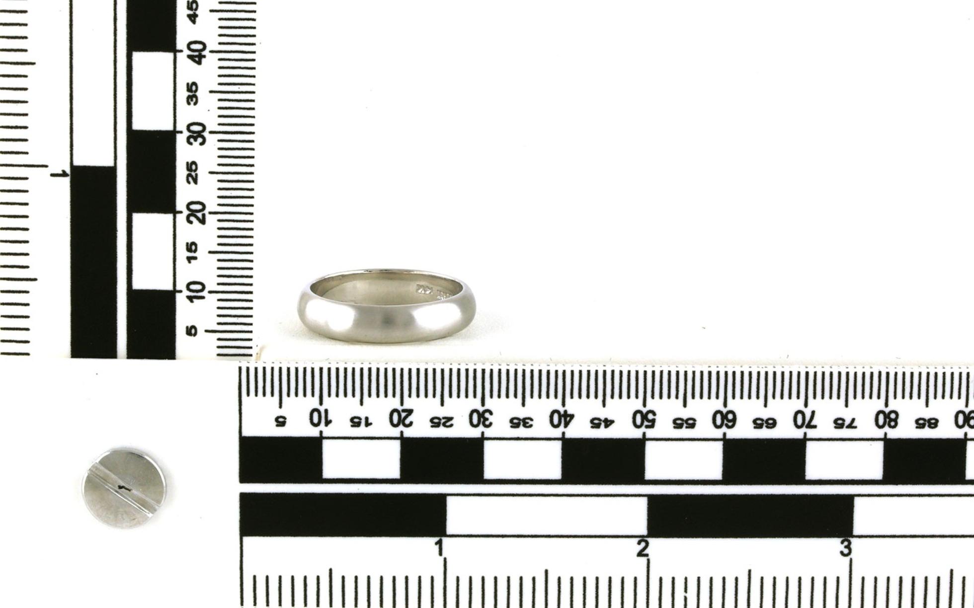 Estate Piece: Half Round Men's Wedding Band in White Gold - Scale