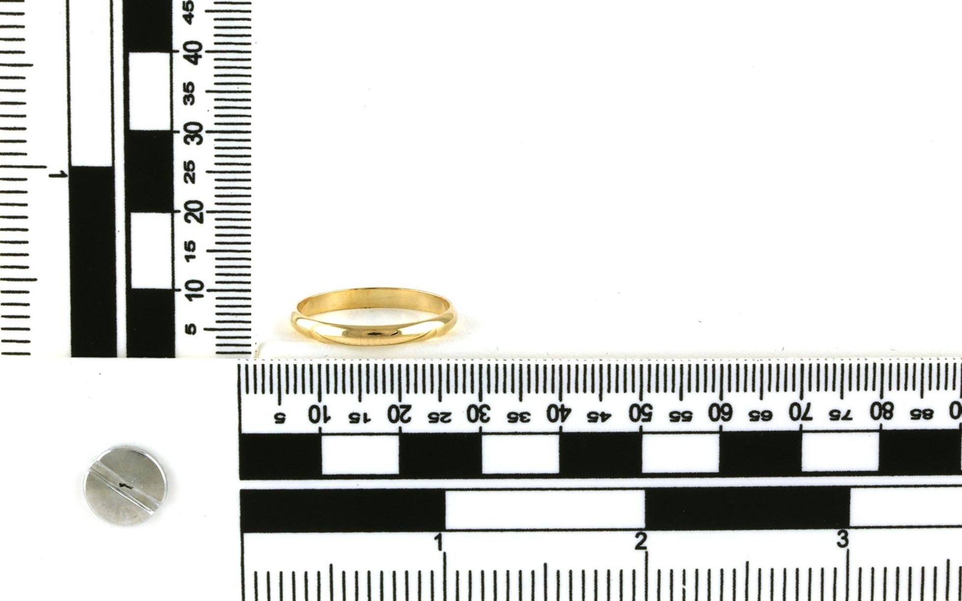 Estate Piece: Polished Half Round Women's Wedding Band in Yellow Gold - Scale