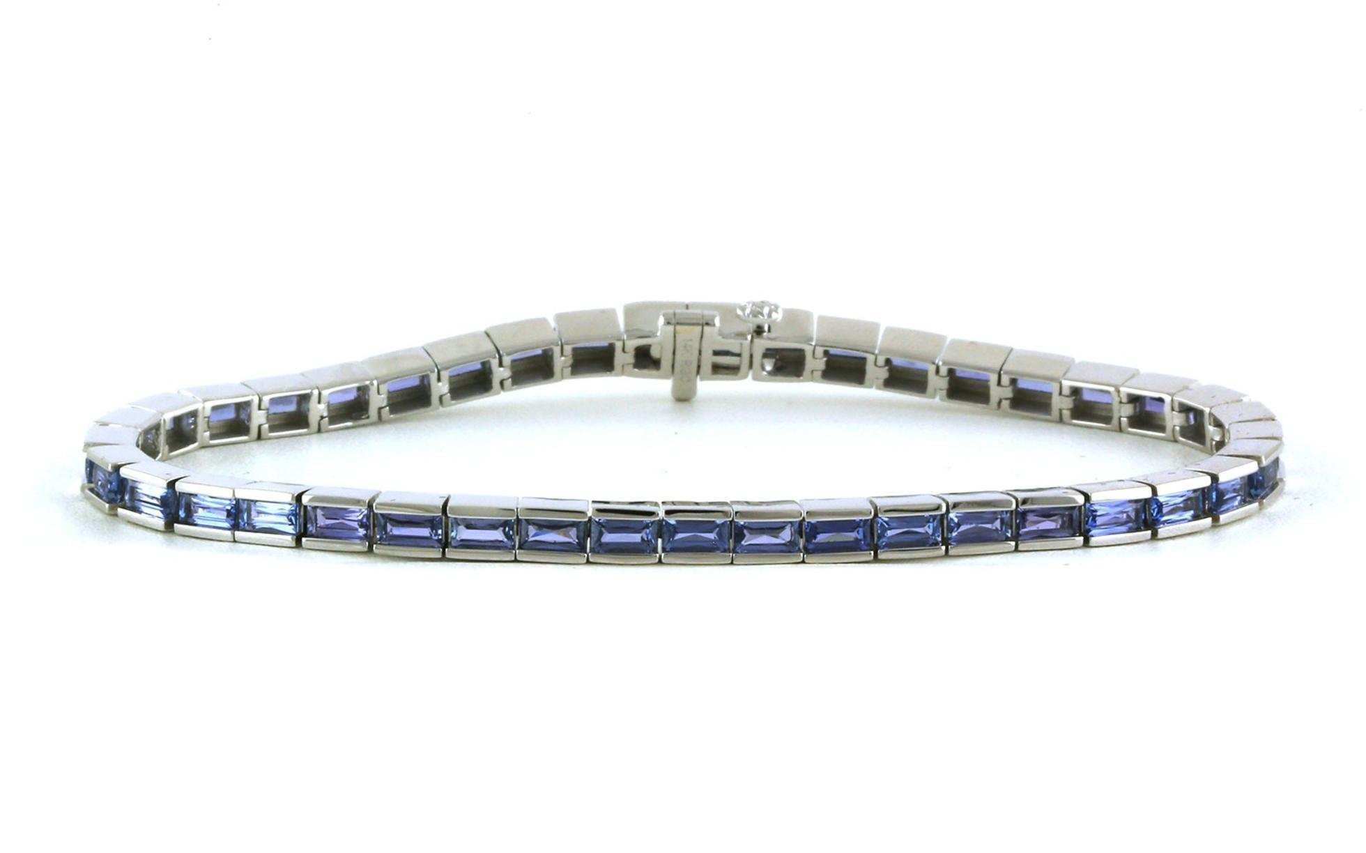 Bar-set Baguette-cut Montana Yogo Sapphire Tennis Bracelet in White Gold (5.63cts TWT)