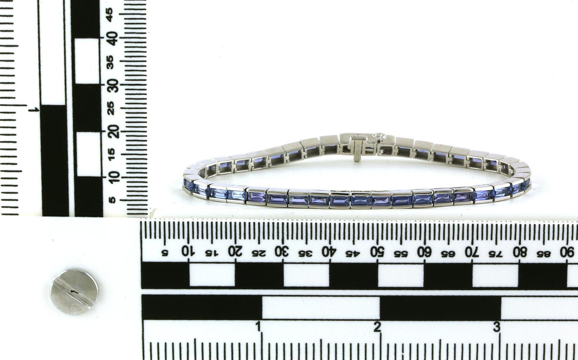 Bar-set Baguette-cut Montana Yogo Sapphire Tennis Bracelet in White Gold (5.63cts TWT) scale