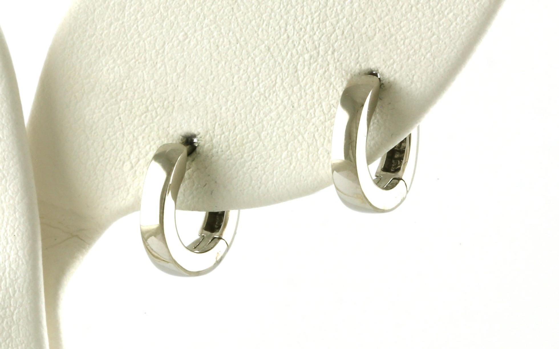 Hinged Hoop Earrings in White Gold (3x12 mm)