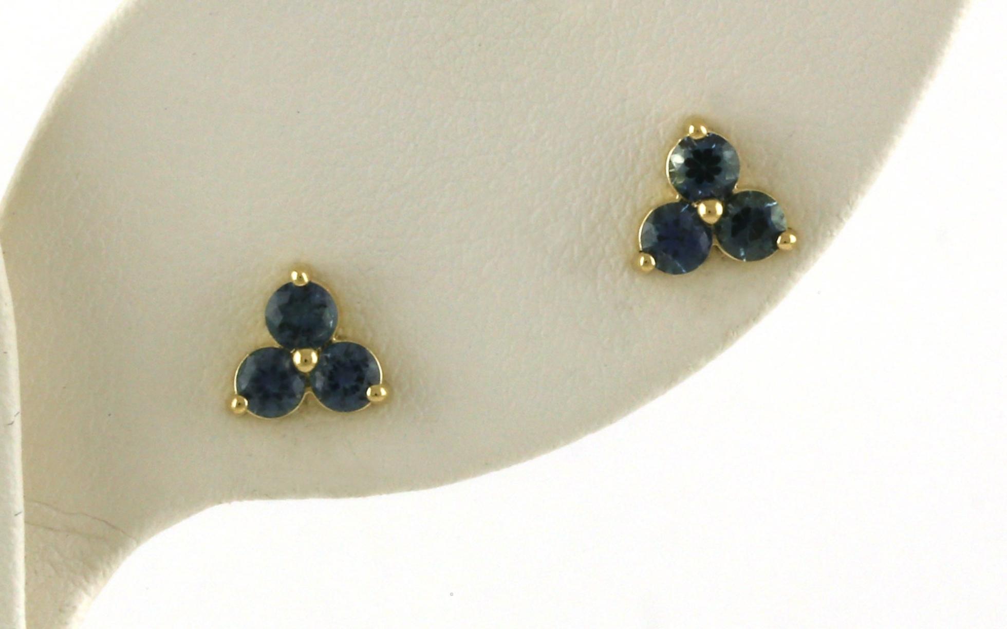 3-Stone Cluster Montana Sapphire Stud Earrings in Yellow Gold (0.75cts TWT)