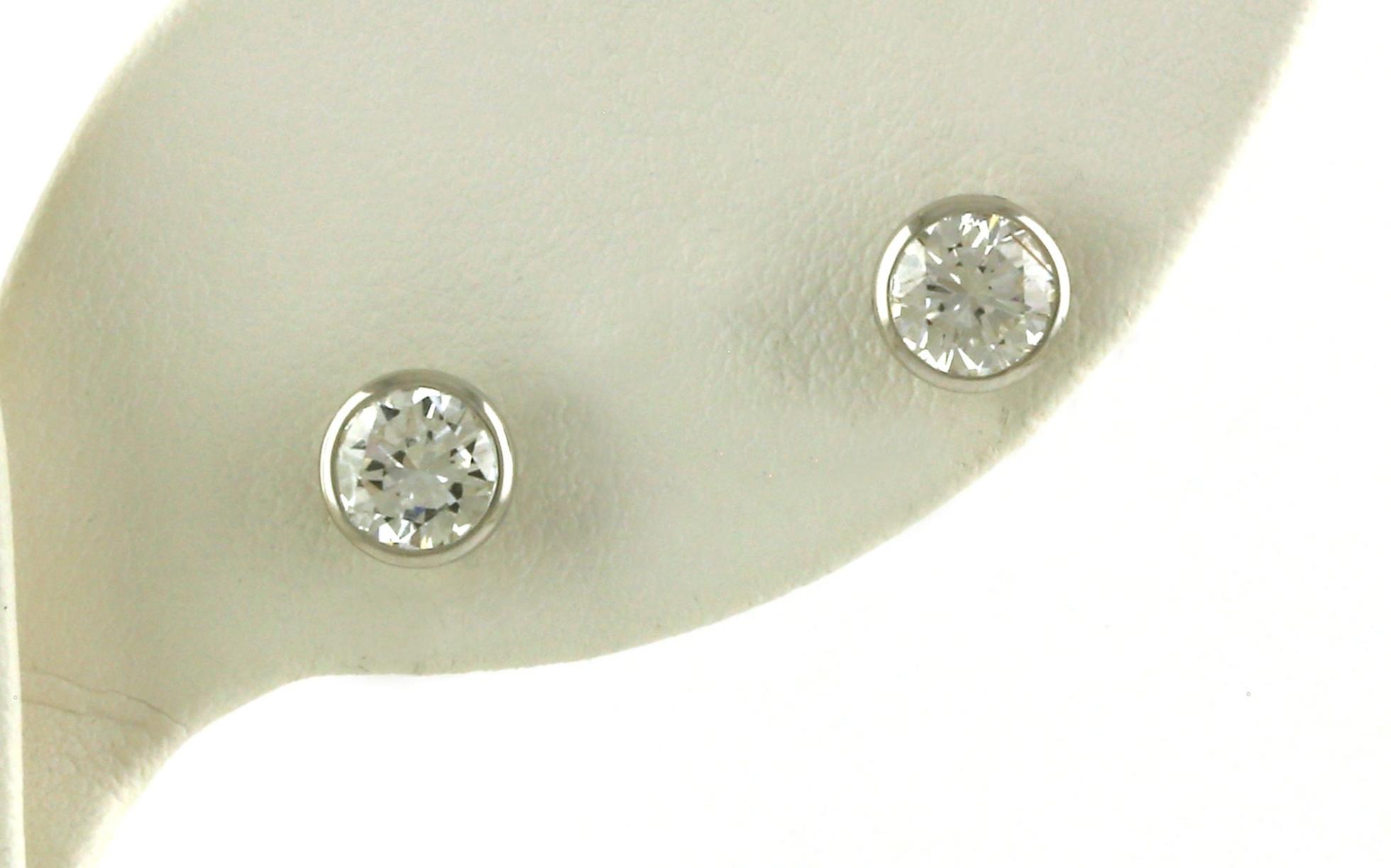 Diamond Stud Earrings in Bezel Settings in White Gold (1.13cts TWT)