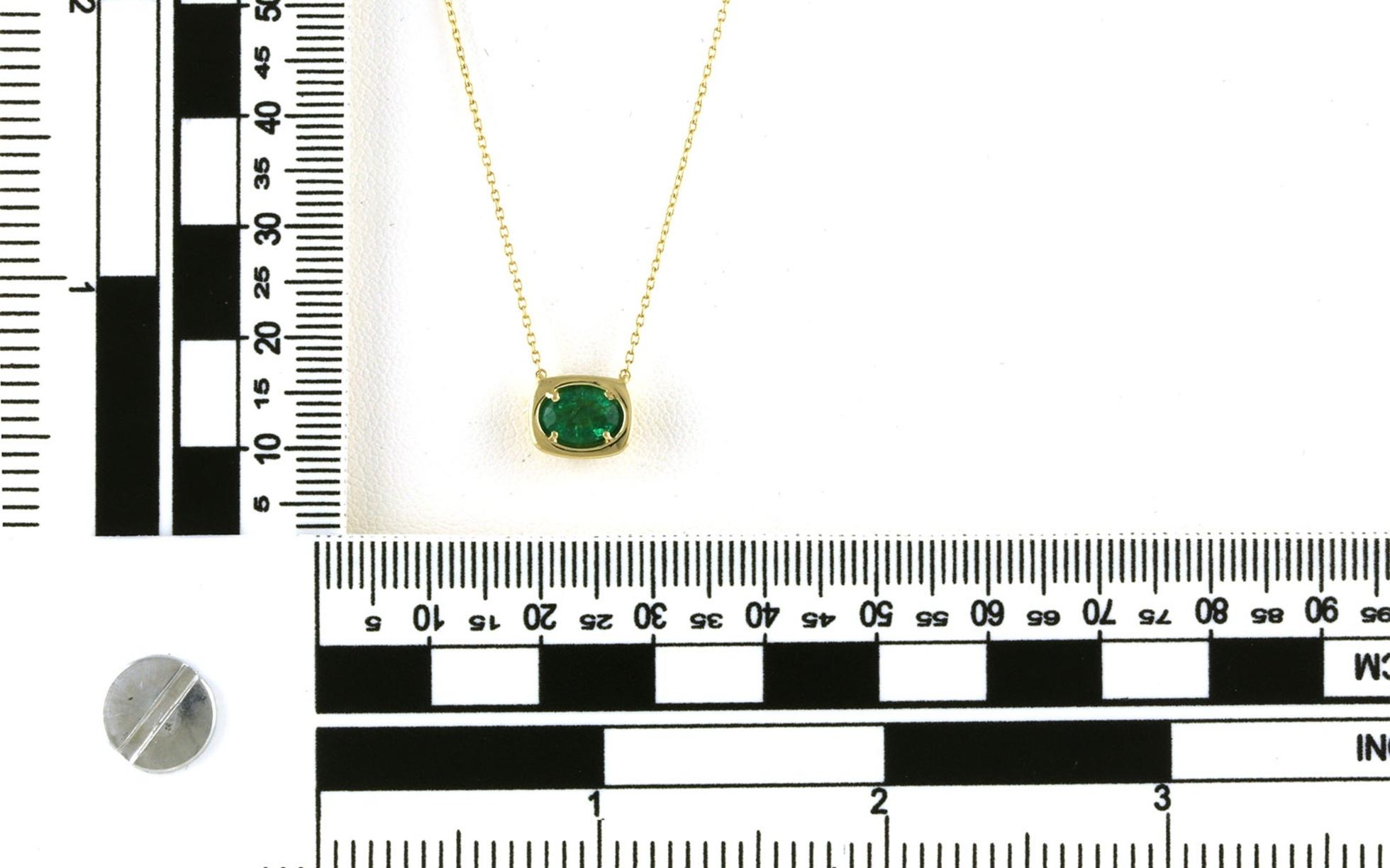 East-West Solitaire Oval-cut Emerald Necklace on Split Chain in Yellow Gold (0.68cts TWT) scale