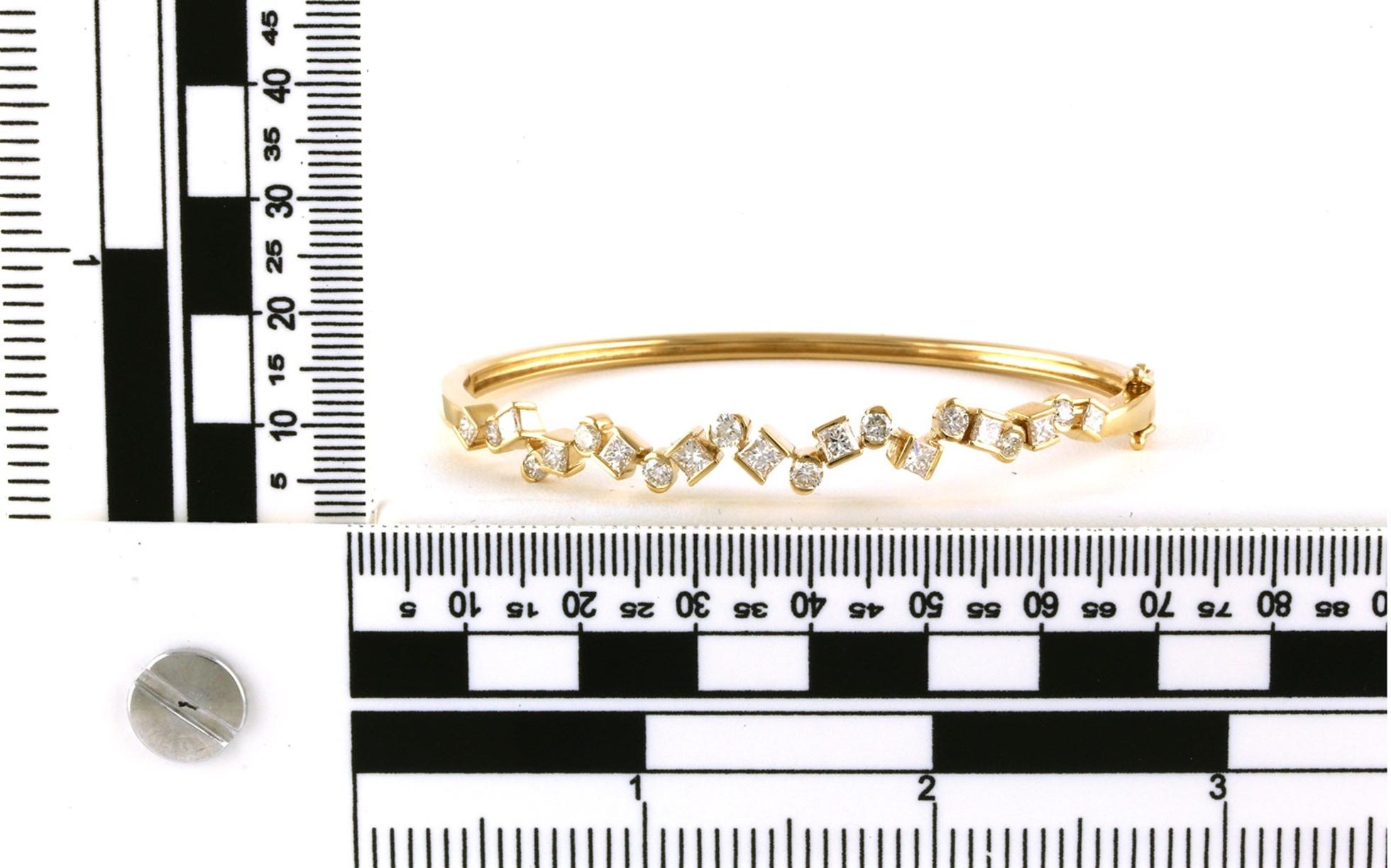 Bezel and Bar-set Princess and Round-cut Diamond Cluster Bangle Bracelet in Yellow Gold (1.97cts TWT) scale