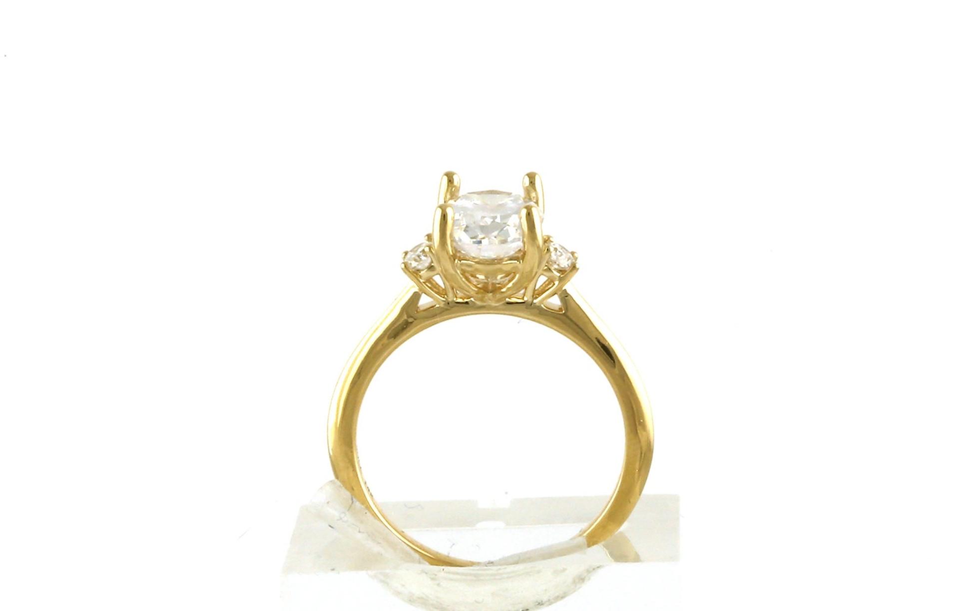 3-Stone Oval-cut Engagement Ring Mounting in Yellow Gold (0.20cts TWT) side