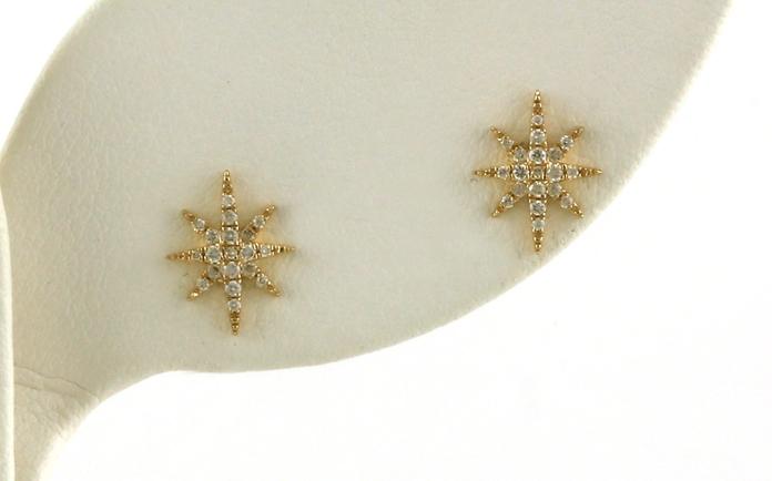 content/products/Pave Diamond Starburst Stud Earrings in Yellow Gold (0.10cts TWT)