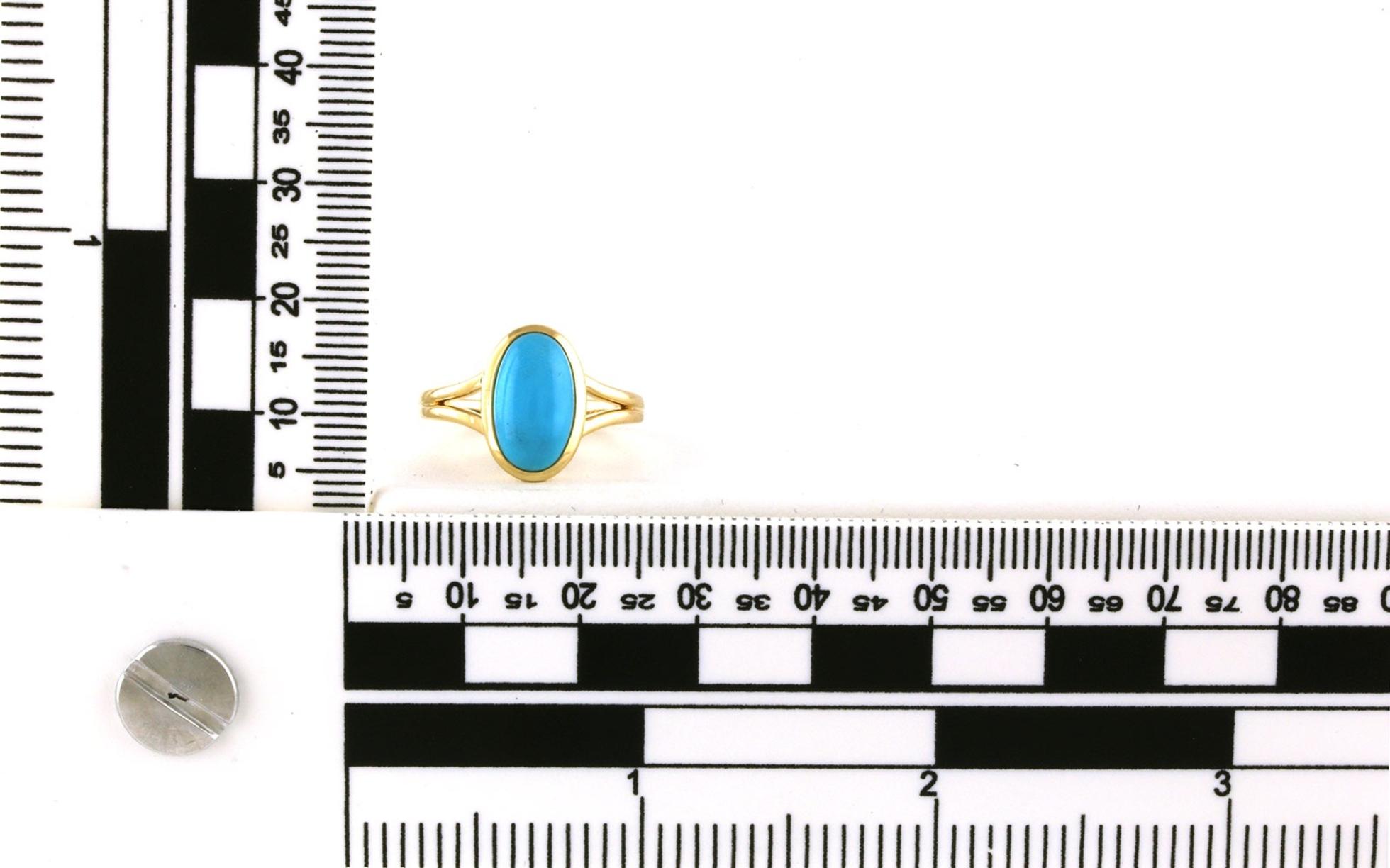 Bezel-set Oval Cabochon Turquoise Rings with Split Shank in Yellow Gold scale